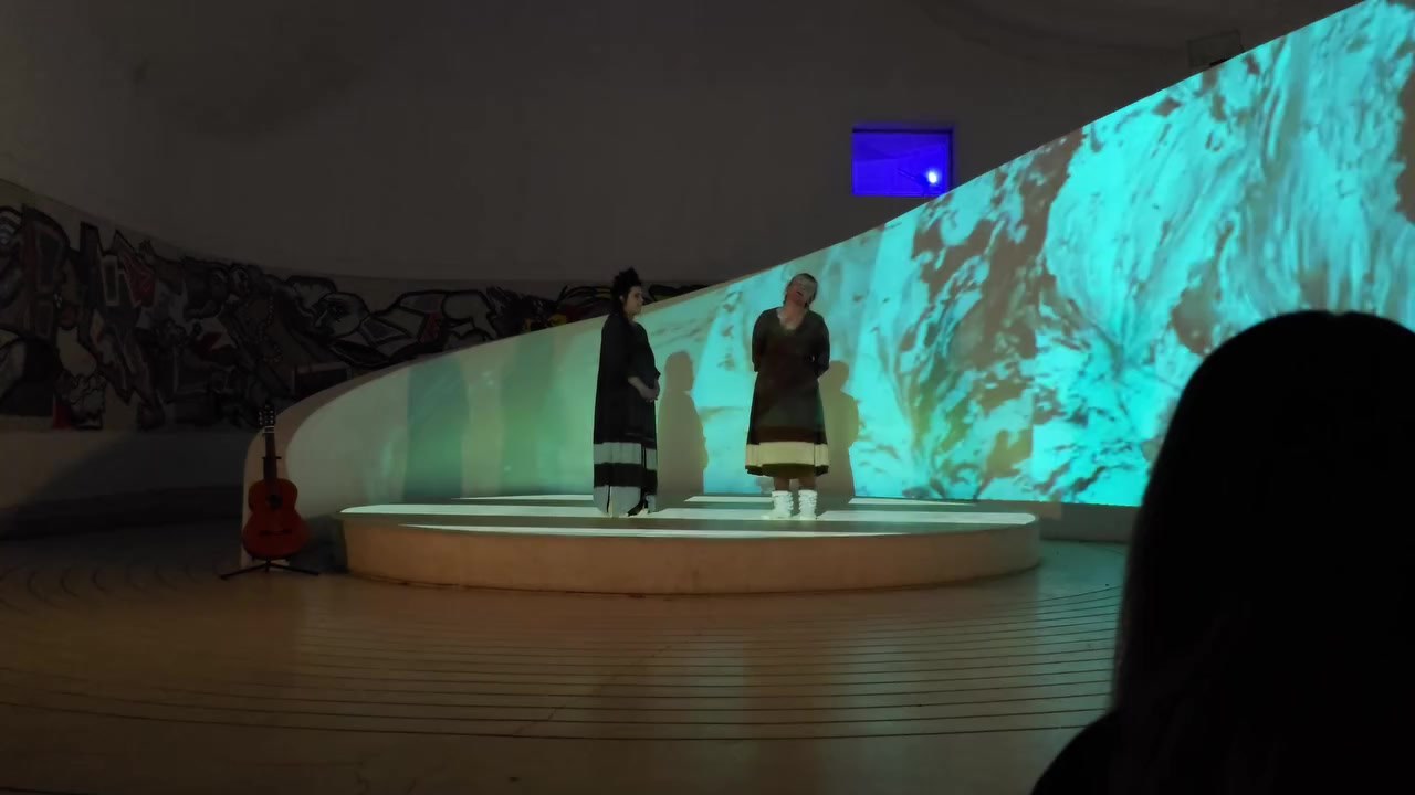 Lempi & Shailee Shmuely во Спомен-костурницата, 27.09.2026